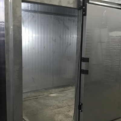 Portas de Câmara Fria para estocagem de cogumelos